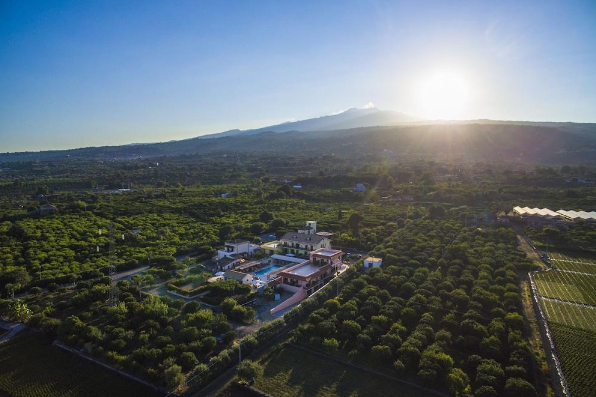 La Terra Dei Sogni Country Hotel