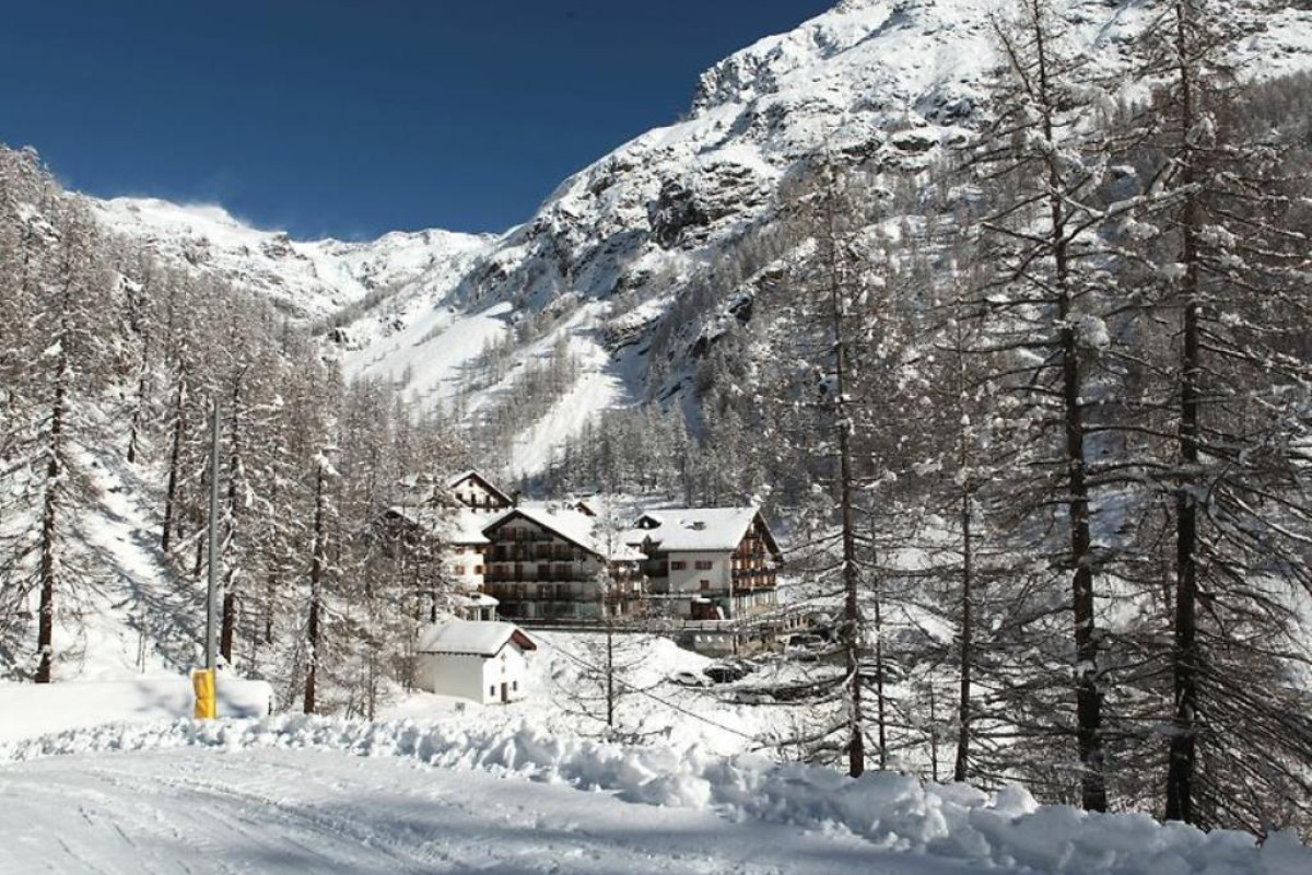 La Trinitè Monboso Hotel