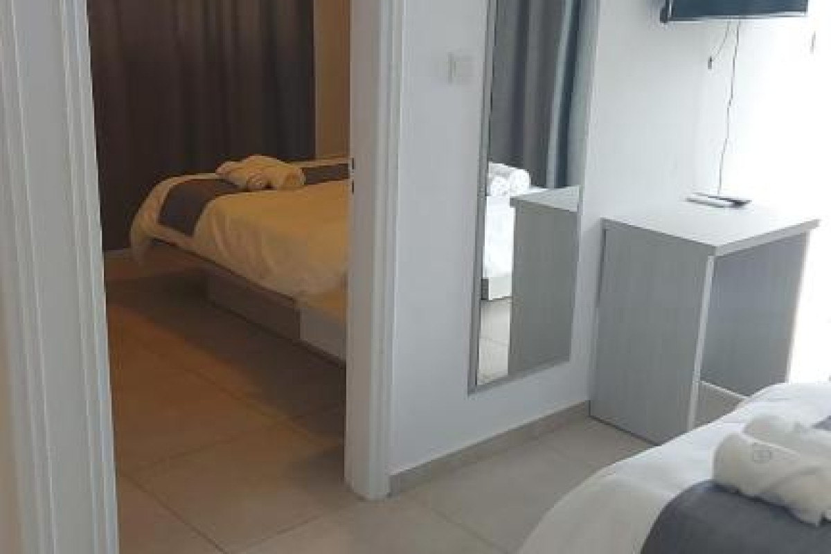 LA VERANDA HOTEL