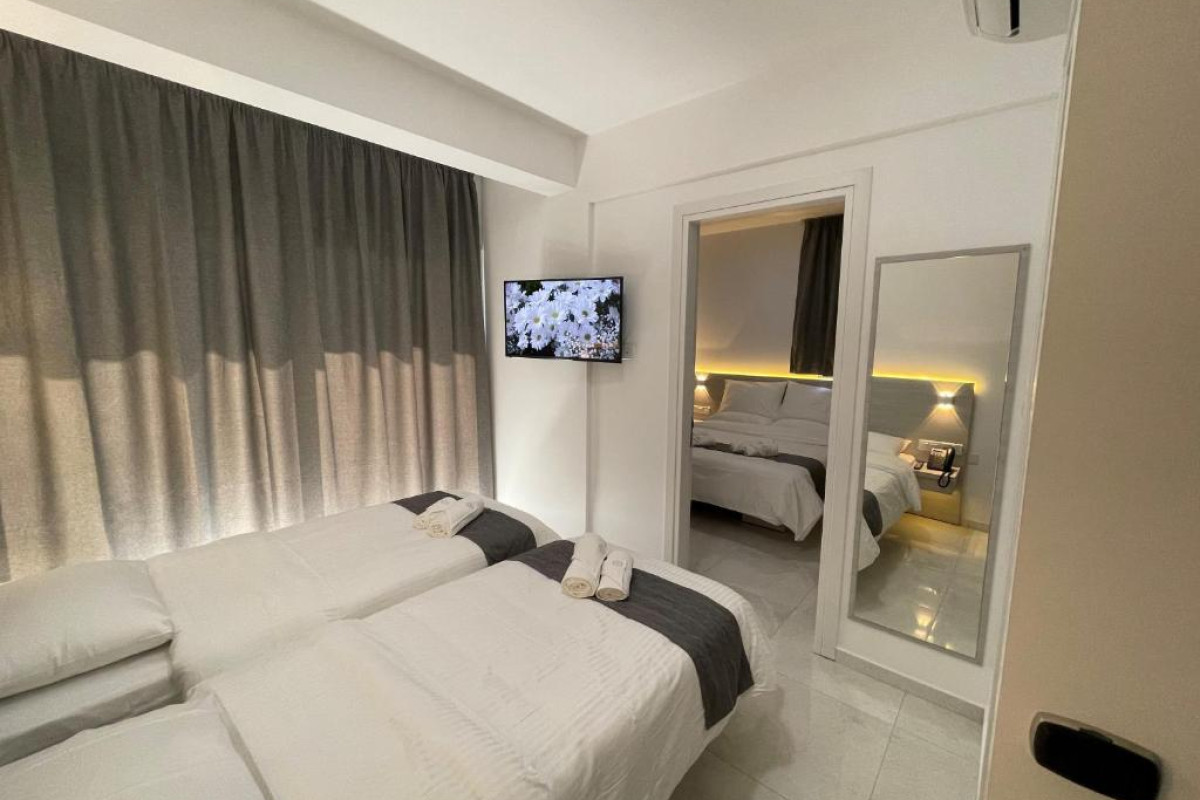 LA VERANDA HOTEL