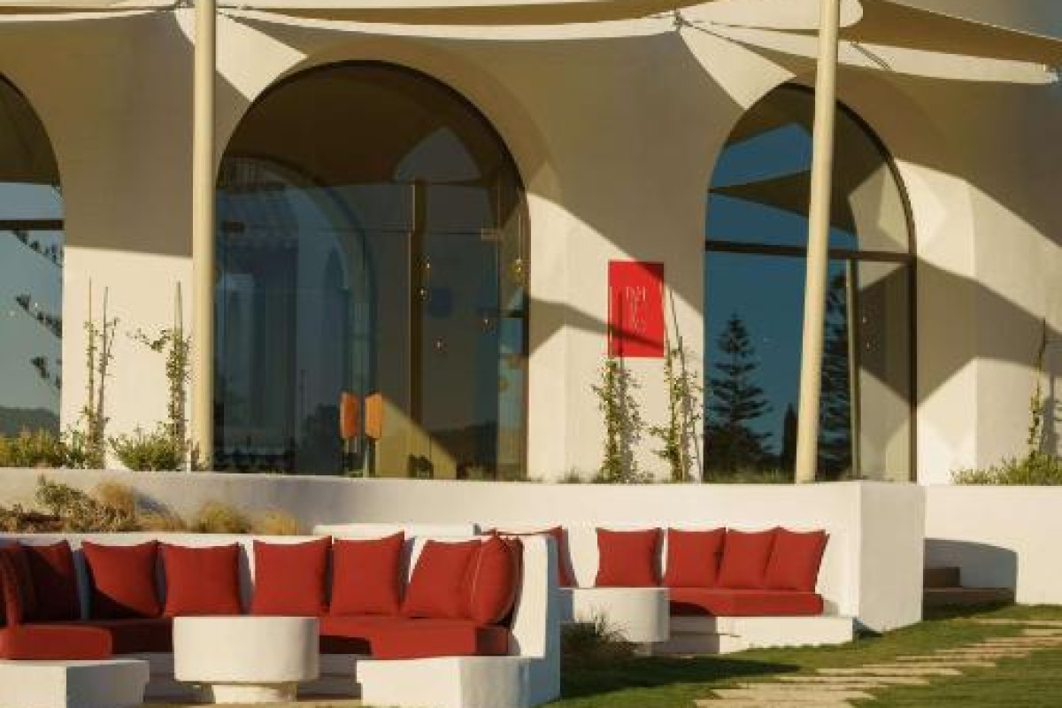 La Zambra Resort - The Unbound Collection by Hyatt