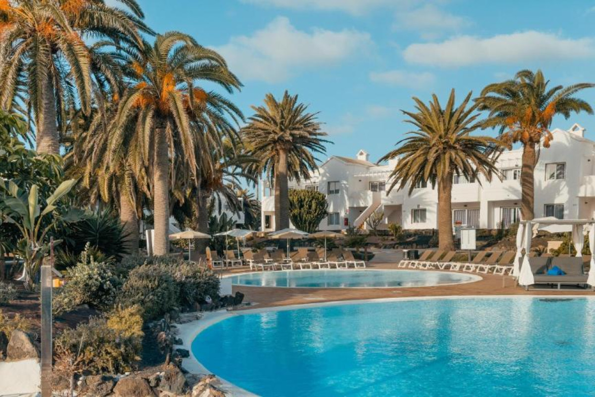 Labranda Corralejo Village
