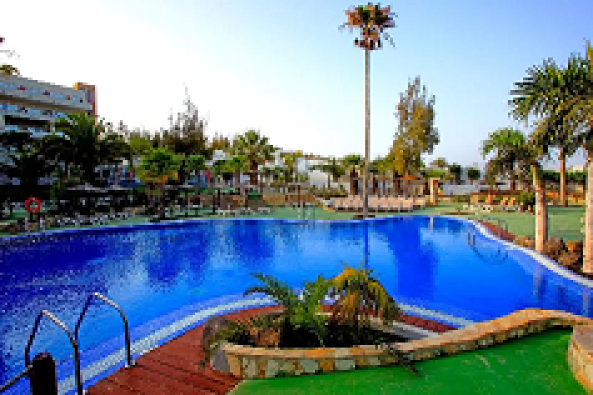 LABRANDA GOLDEN BEACH