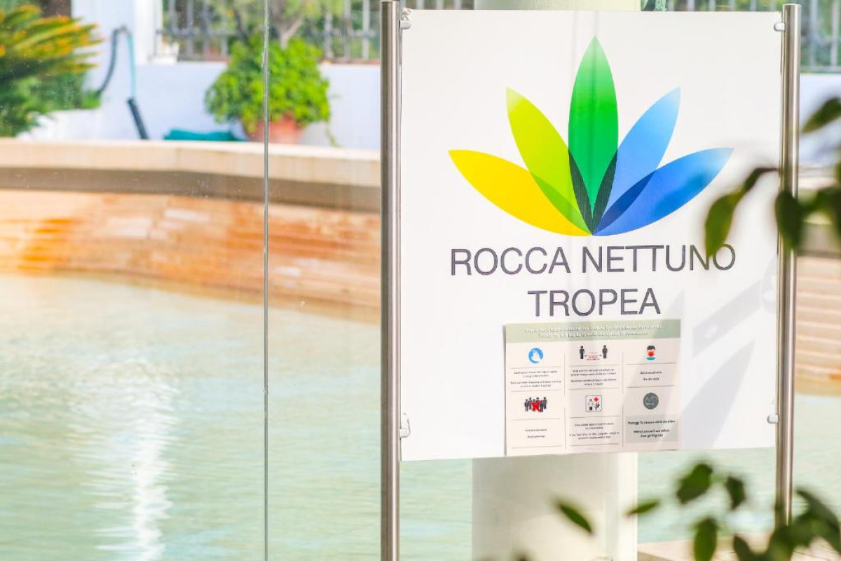 LABRANDA ROCCA NETTUNO TROPEA
