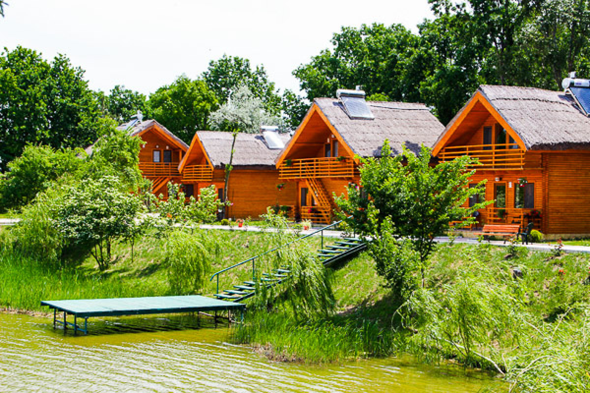 Lacul Racilor