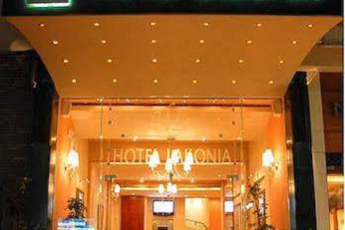Lakonia Hotel