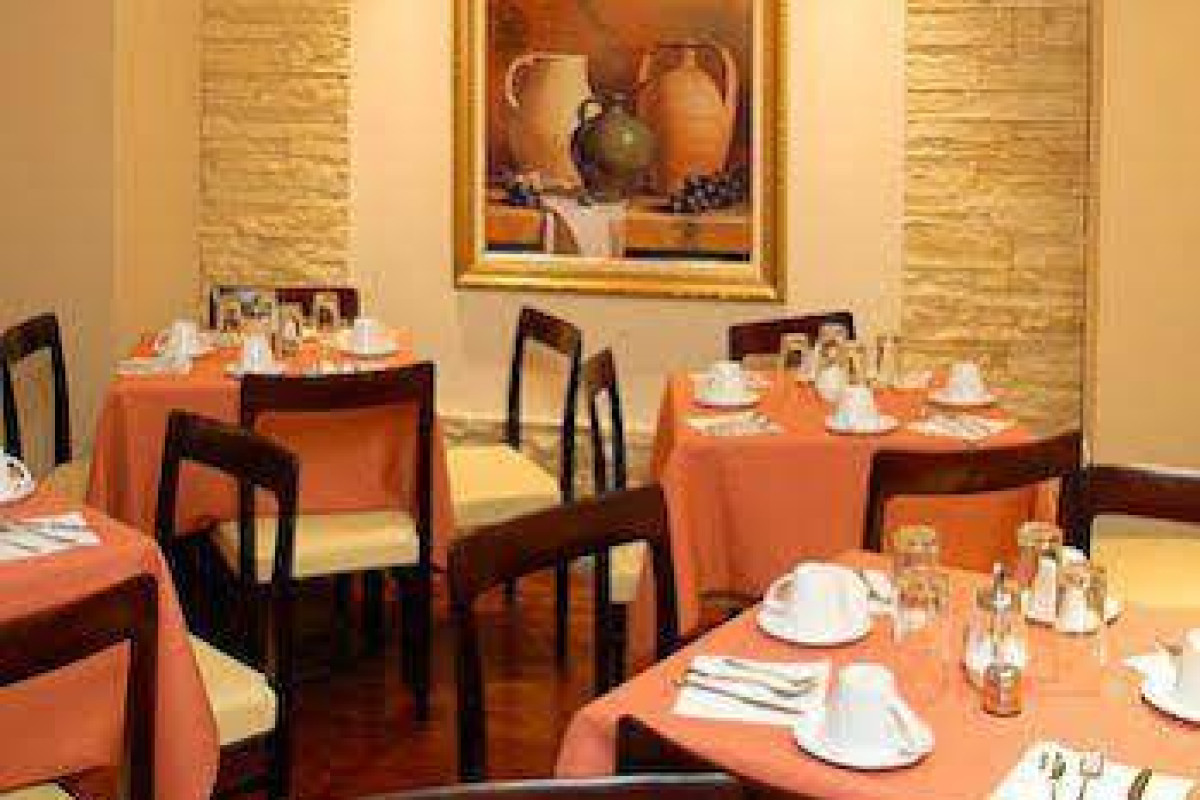 Lakonia Hotel