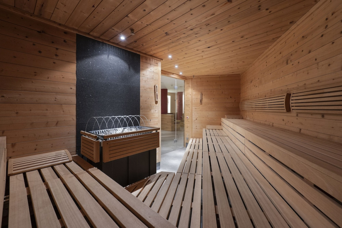 LANDHAUS AGER