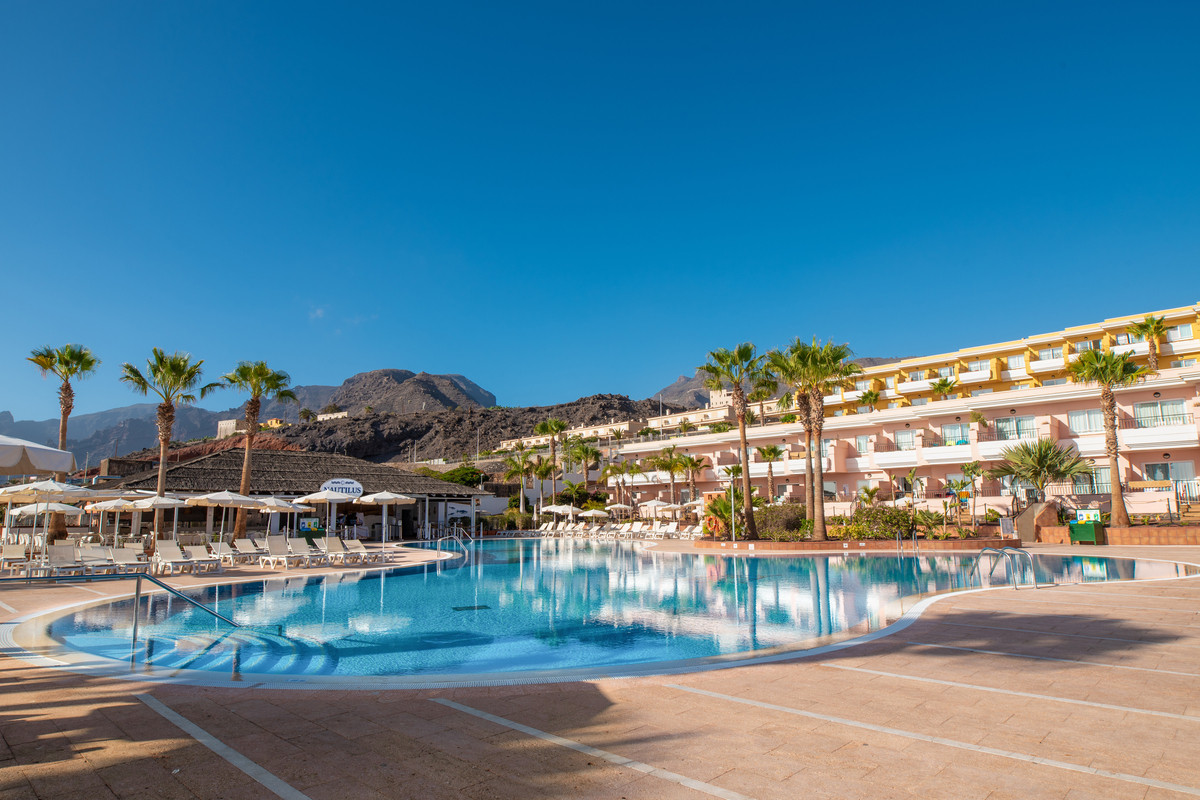 Landmar Costa Los Gigantes Family Resort