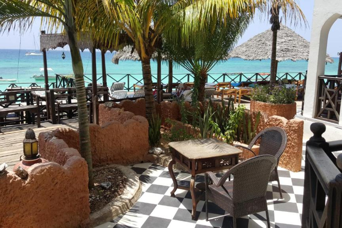 Langi Langi Beach Bungalows