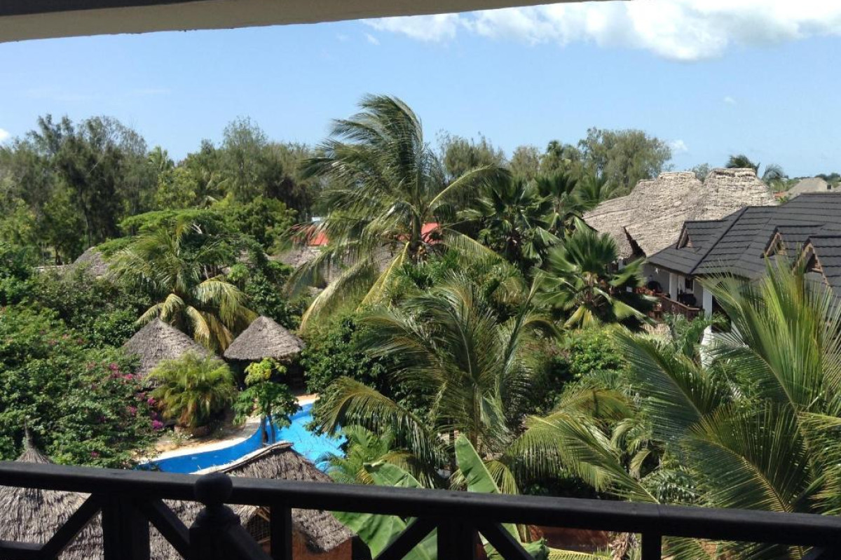 Langi Langi Beach Bungalows