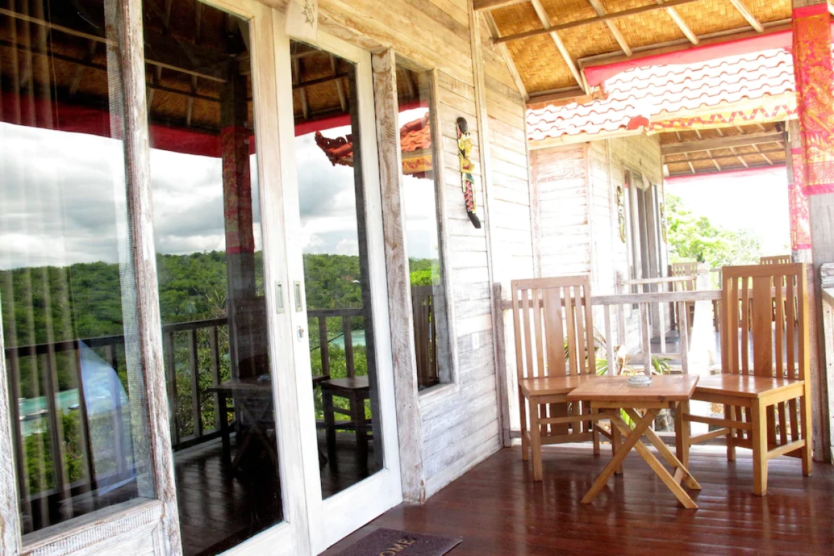 Lanussa Hill Villa