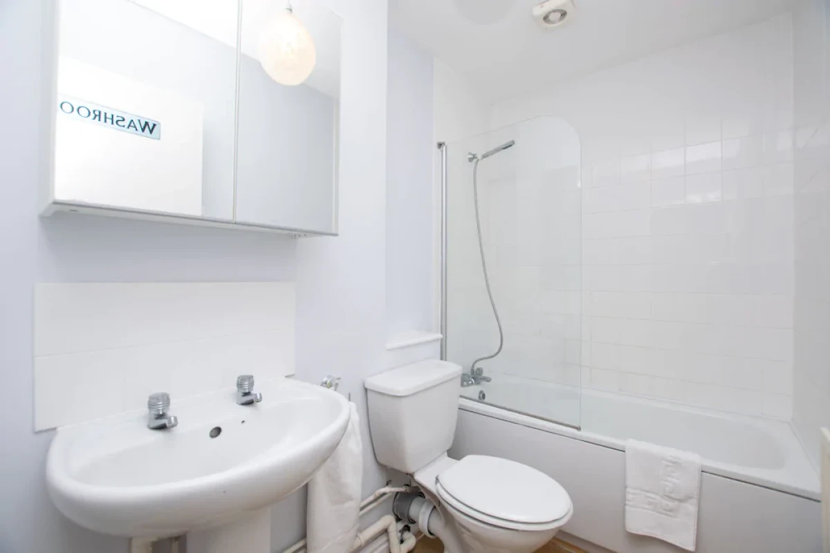 Large Garden Apartment Central Bristol