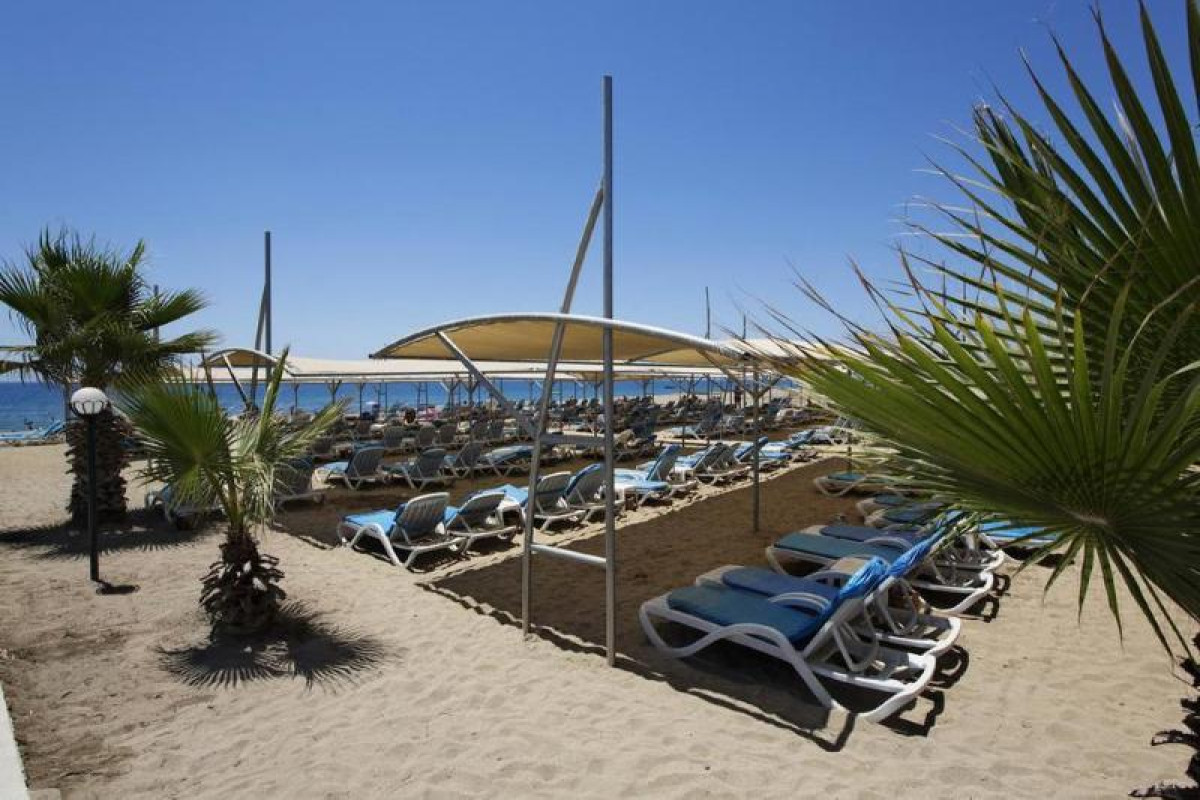 LARISSA HOLIDAY BEACH CLUB