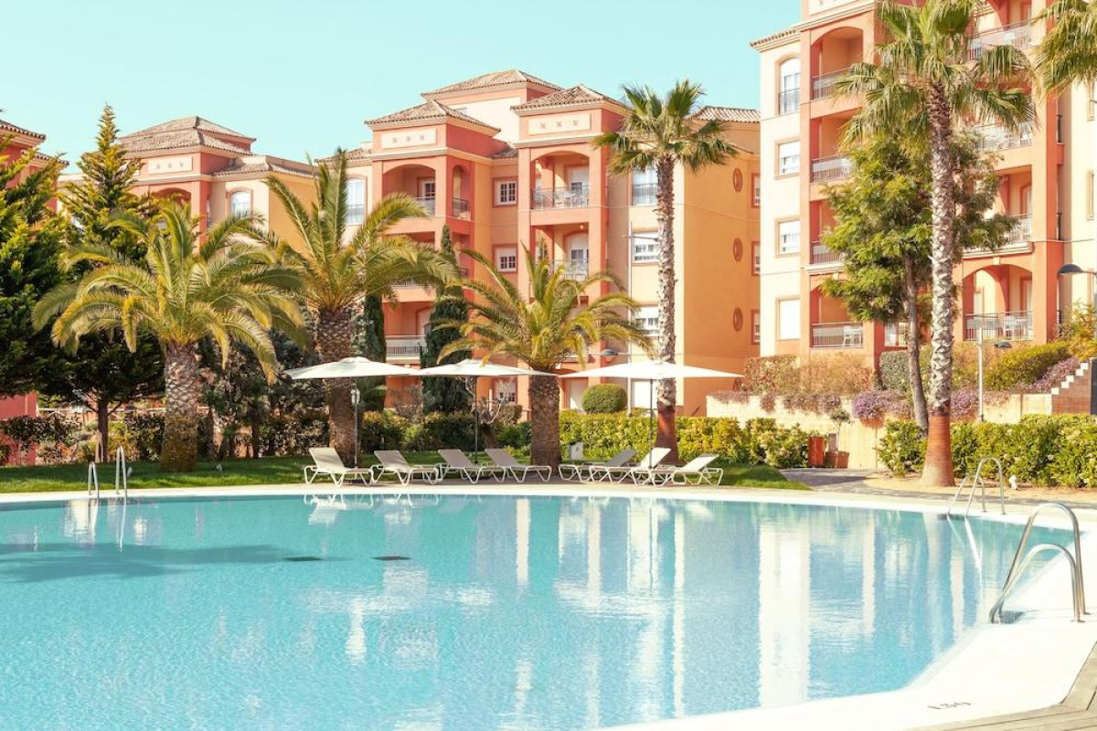 Las Cumbres In Islantilla