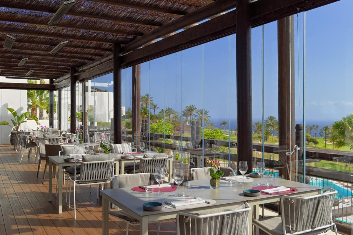 Las Terrazas de Abama Suites