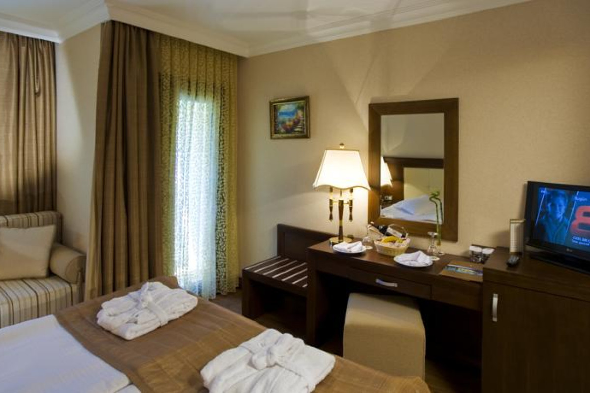 LATANYA PARK RESORT