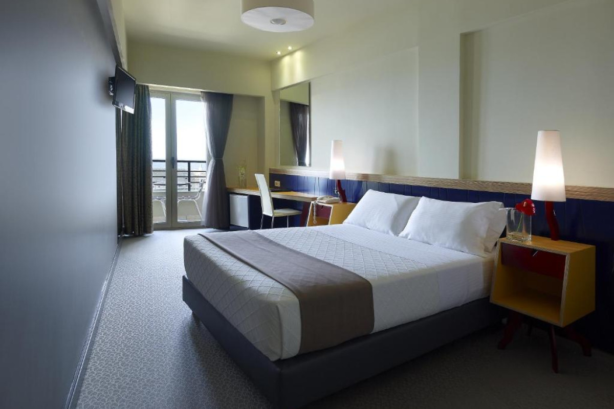 LATO BOUTIQUE HOTEL