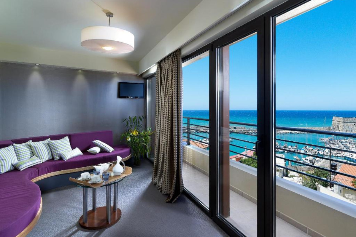 LATO BOUTIQUE HOTEL