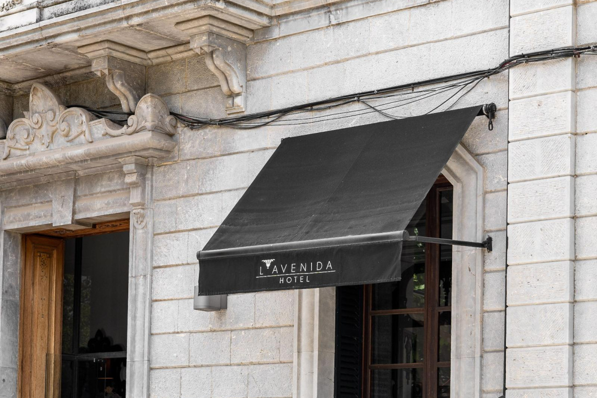 L'avenida Hotel