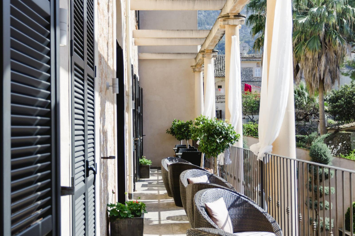 L'avenida Hotel