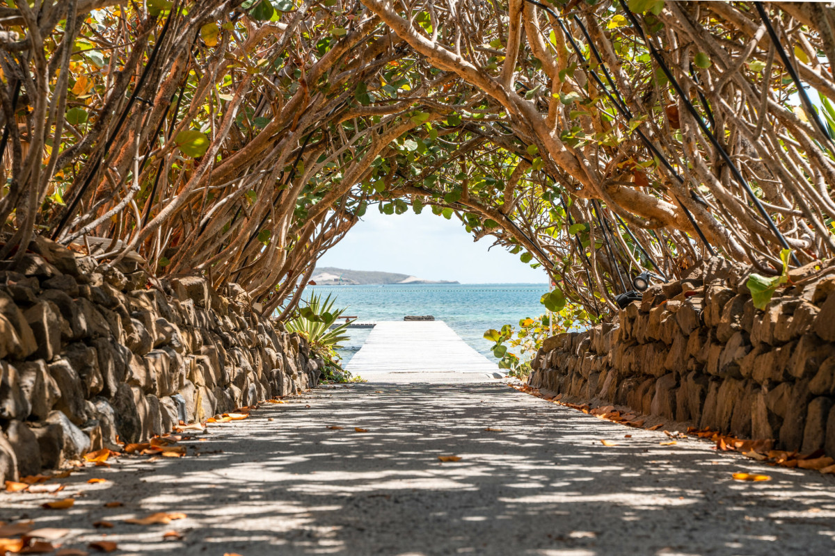 Le Cap Est Lagoon Resort & Spa