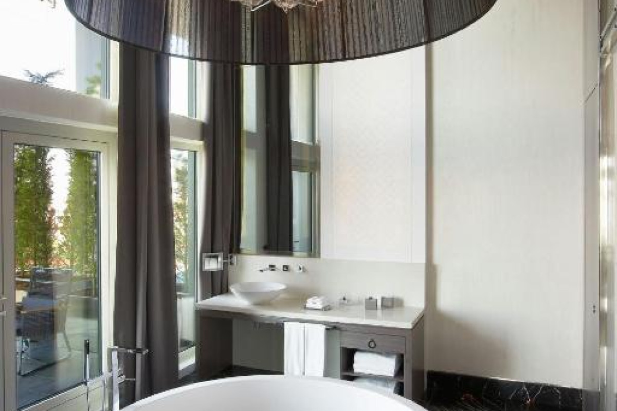 LE MERIDIEN ISTANBUL ETILER