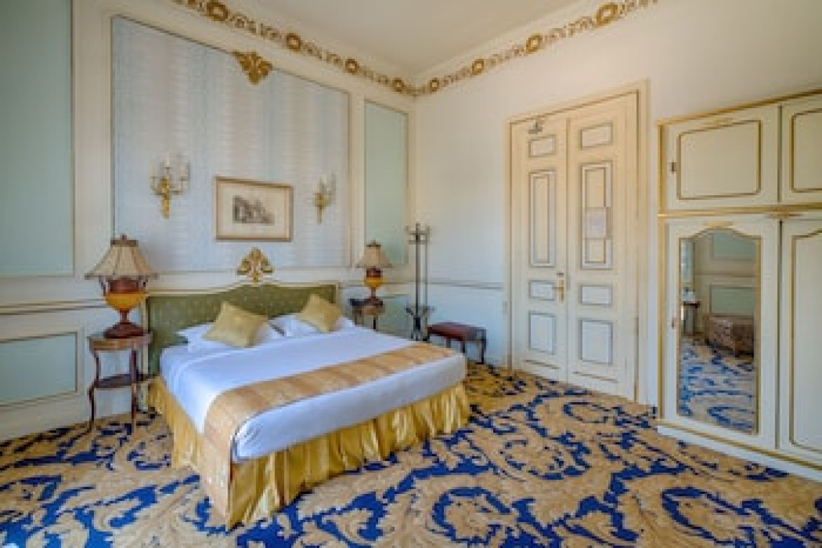 LE METROPOLE LUXURY HERITAGE HOTEL SINCE 1902 BY PARADISE INN GROUP