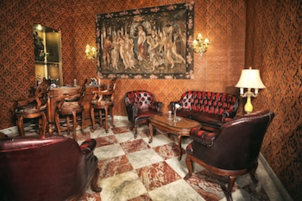 LE METROPOLE LUXURY HERITAGE HOTEL SINCE 1902 BY PARADISE INN GROUP