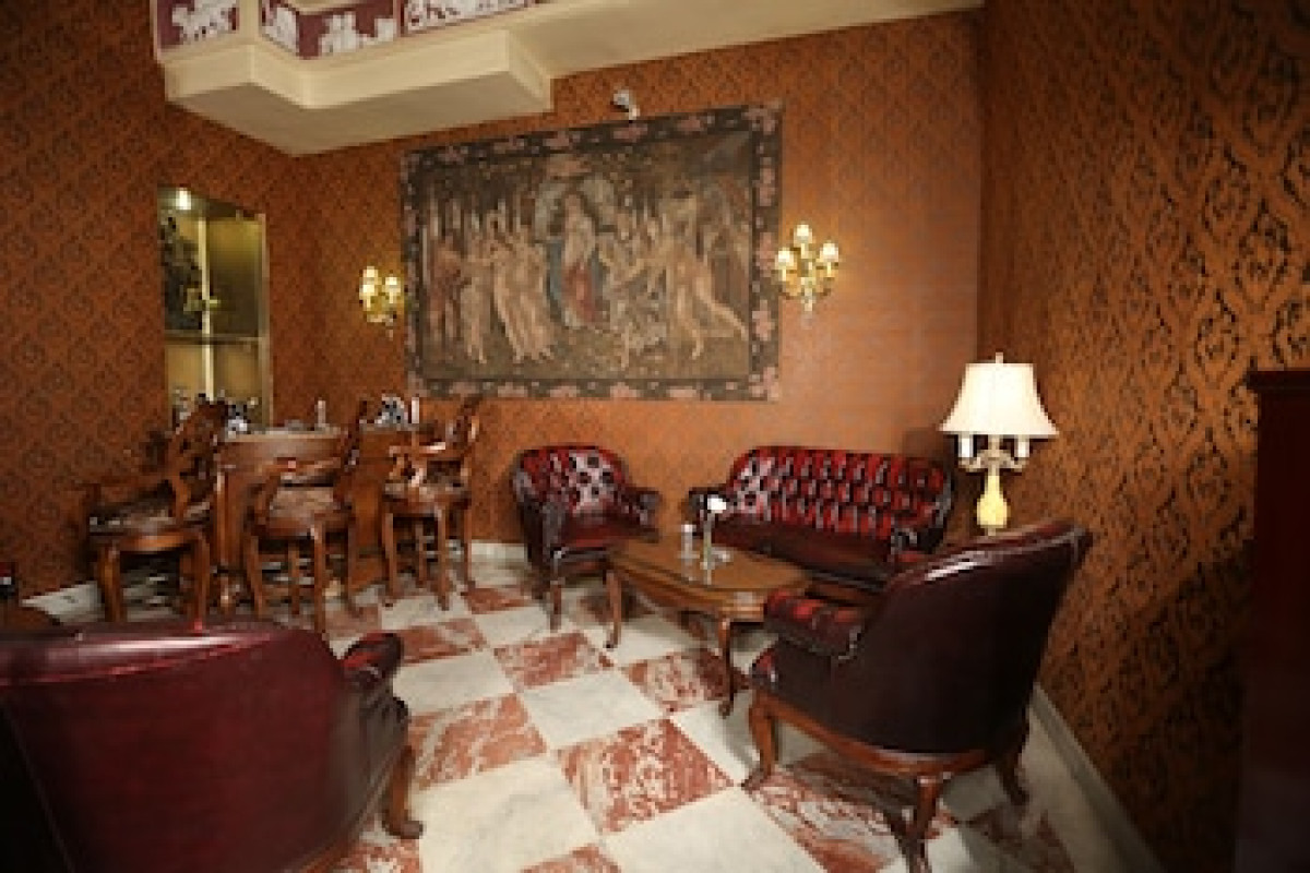 LE METROPOLE LUXURY HERITAGE HOTEL SINCE 1902 BY PARADISE INN GROUP