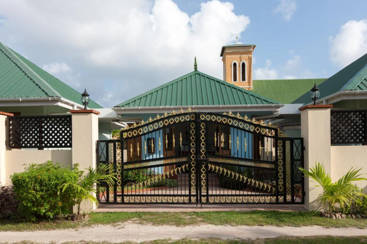 Le Relax Self Catering Apartments