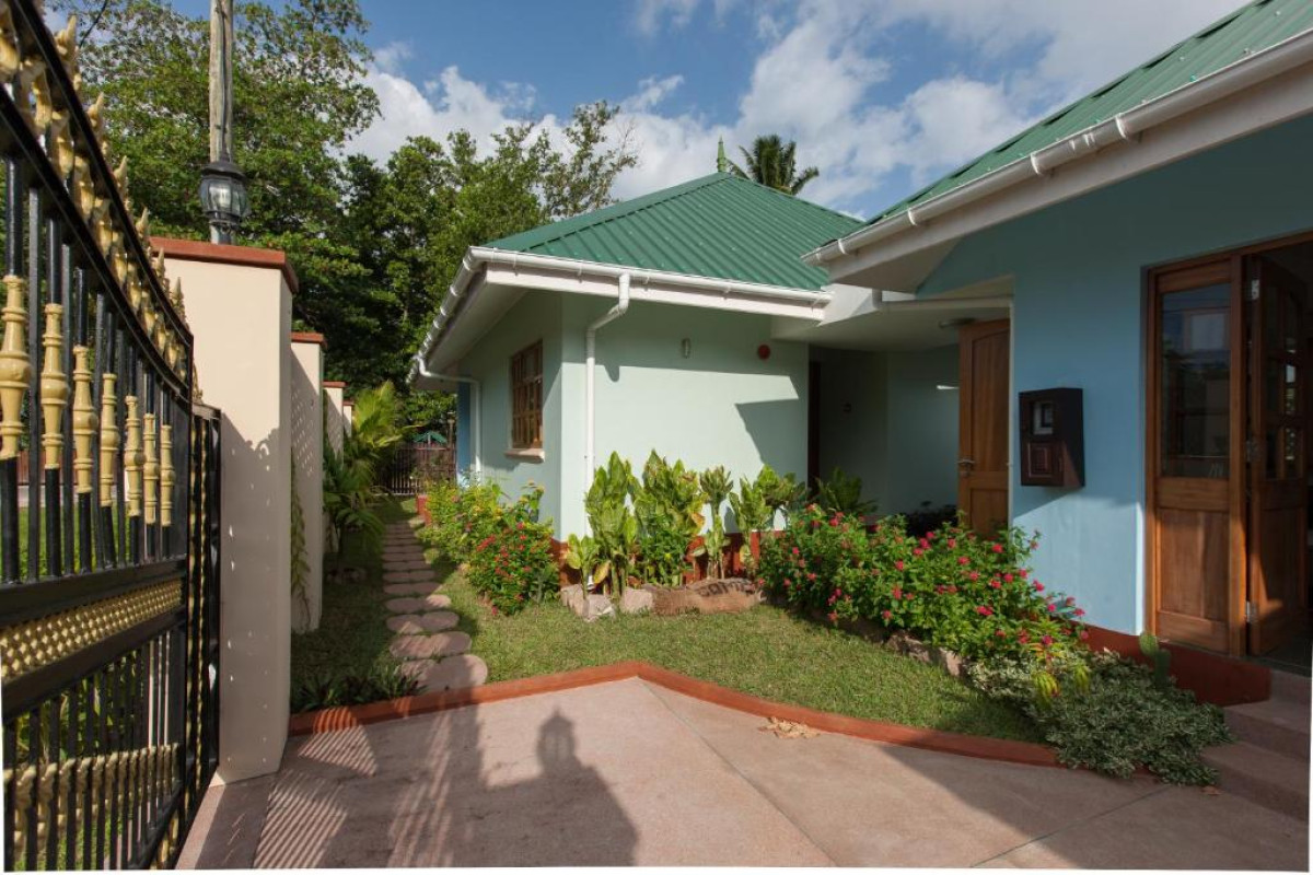 Le Relax Self Catering Apartments