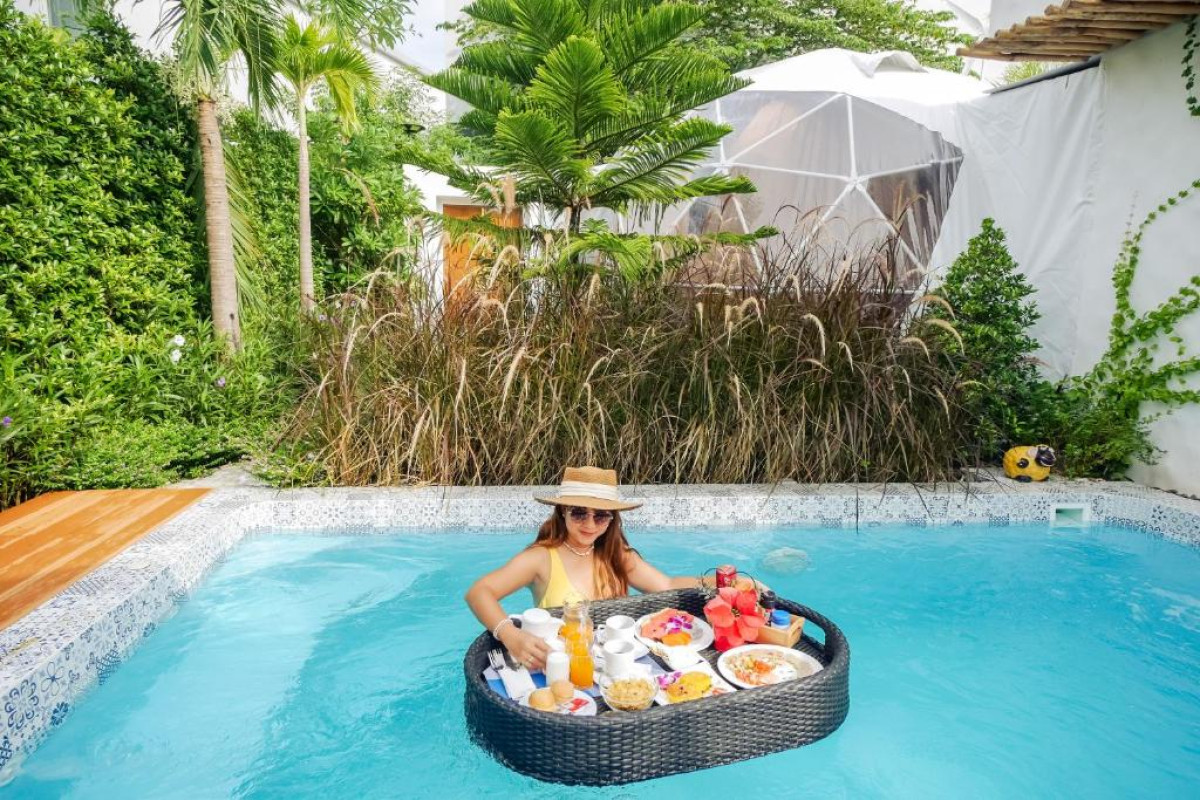 LE RESORT AND VILLAS