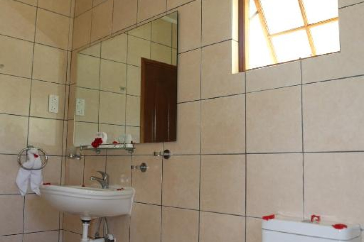 Le Surmer Self Catering Chalets Resort