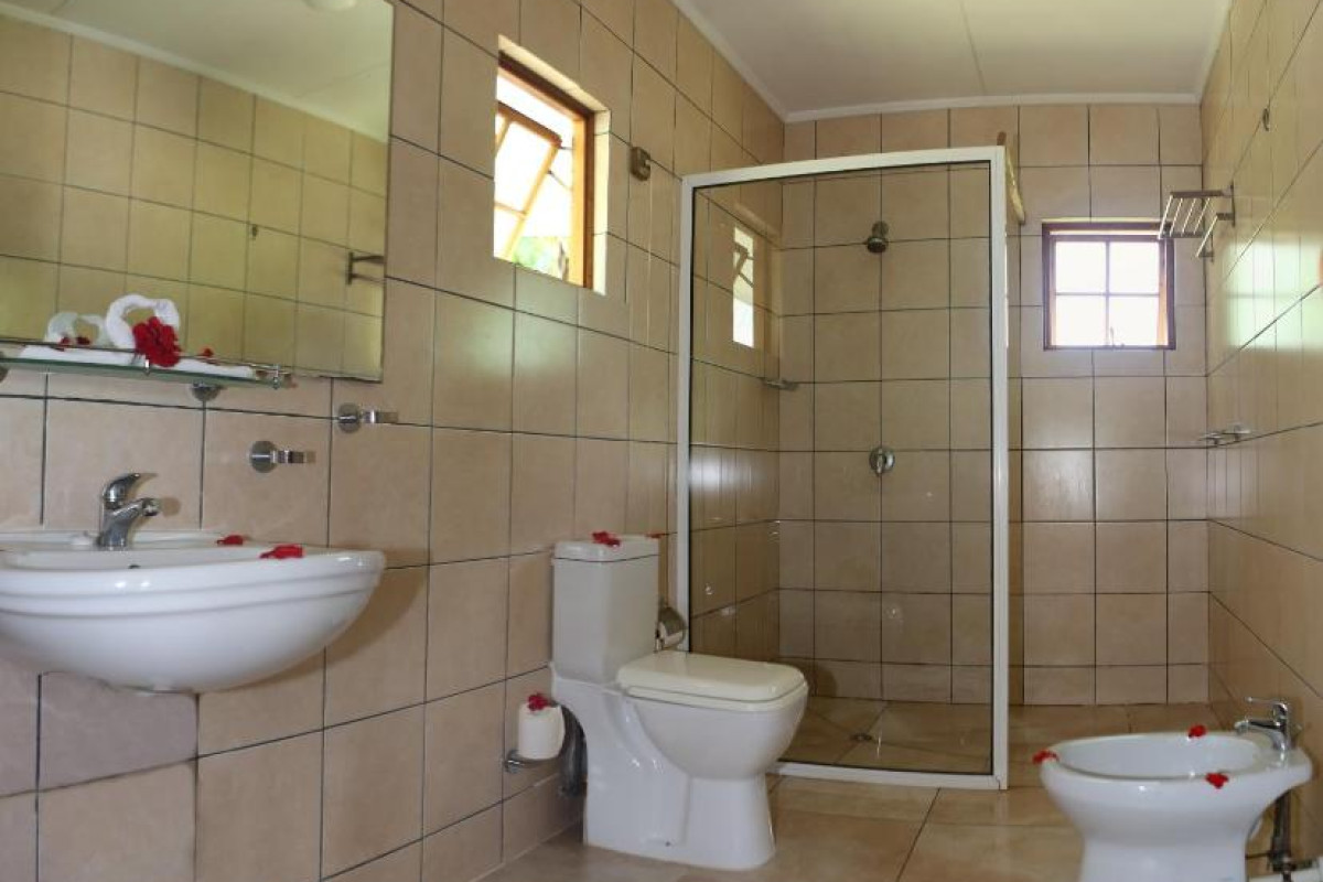Le Surmer Self Catering Chalets Resort