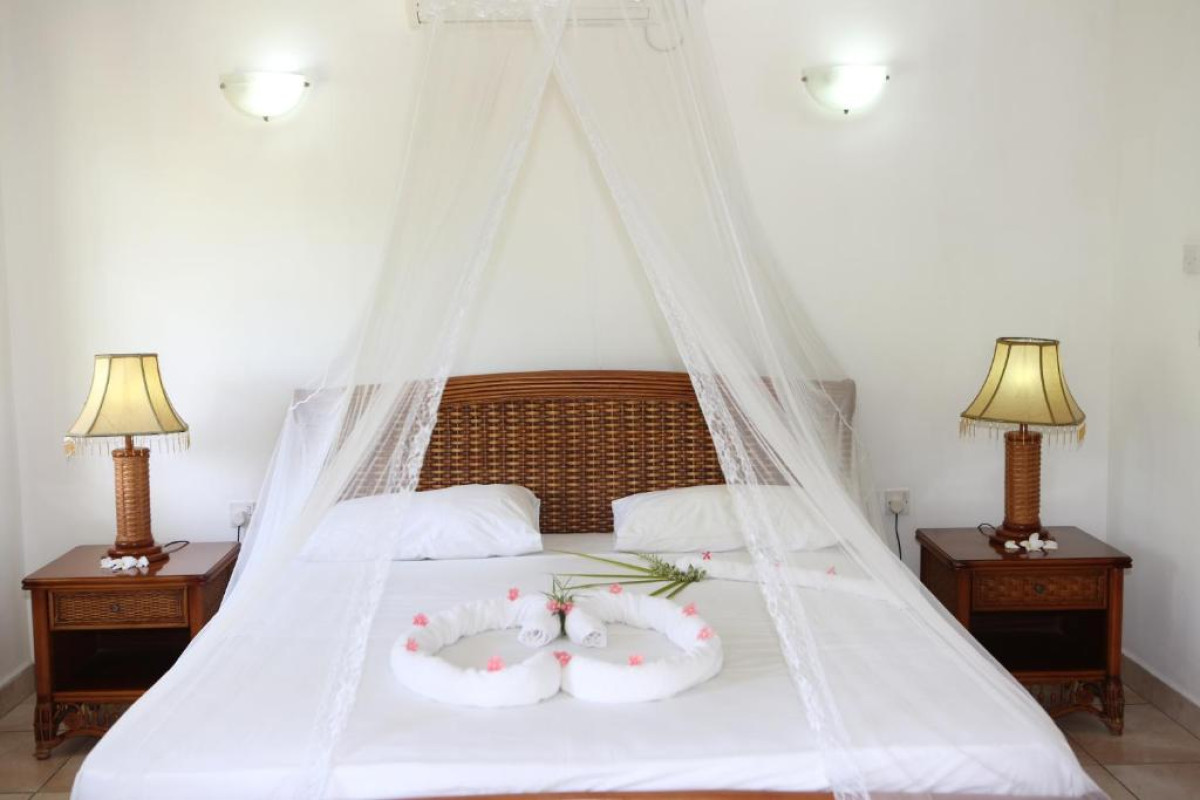 Le Surmer Self Catering Chalets Resort