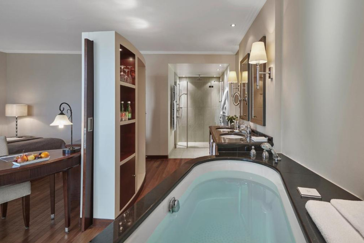 Lebenberg Schlosshotel