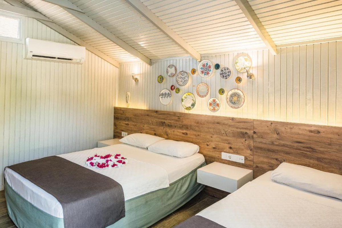 LEDA BEACH HOTEL