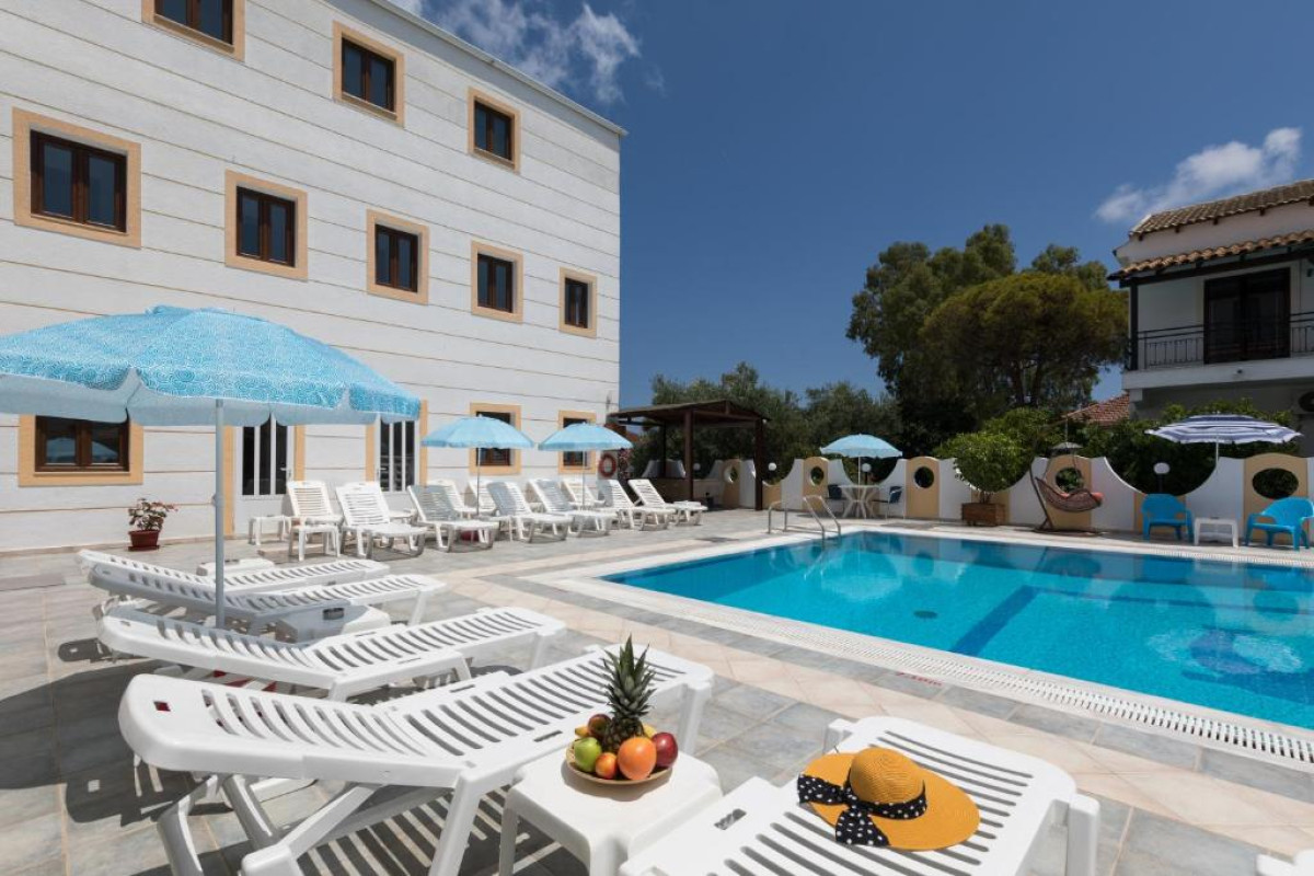 Lefkimi Hotel (Adults Only 17+)