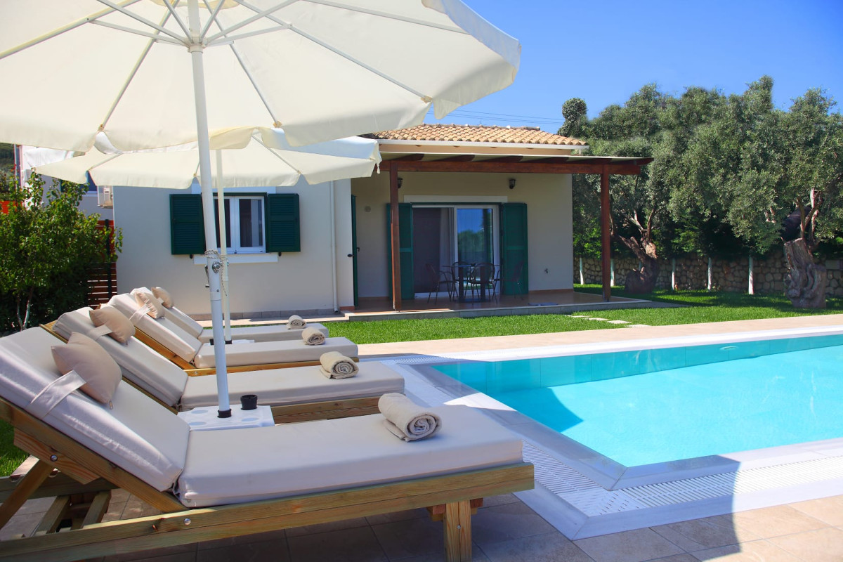 Lefkogea Villas & Apartments