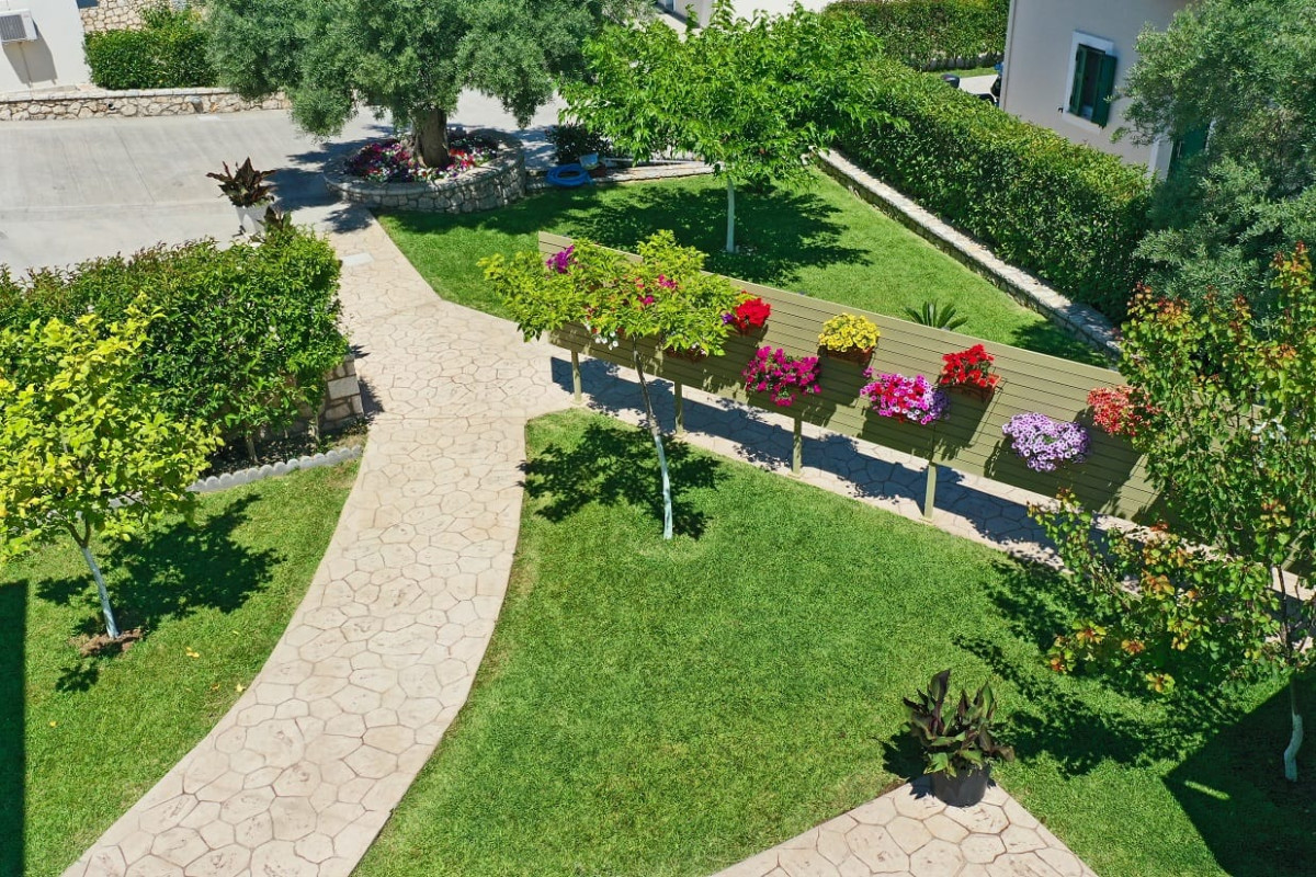 Lefkogea Villas & Apartments