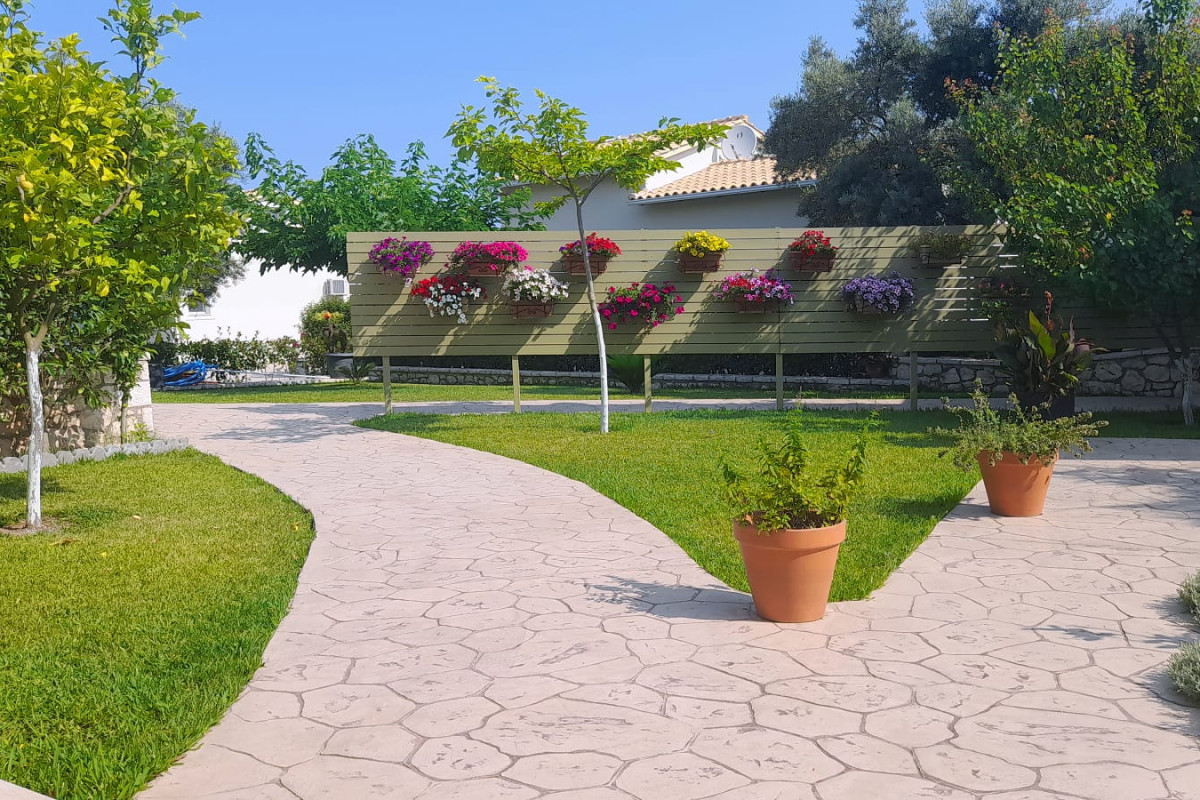 Lefkogea Villas & Apartments
