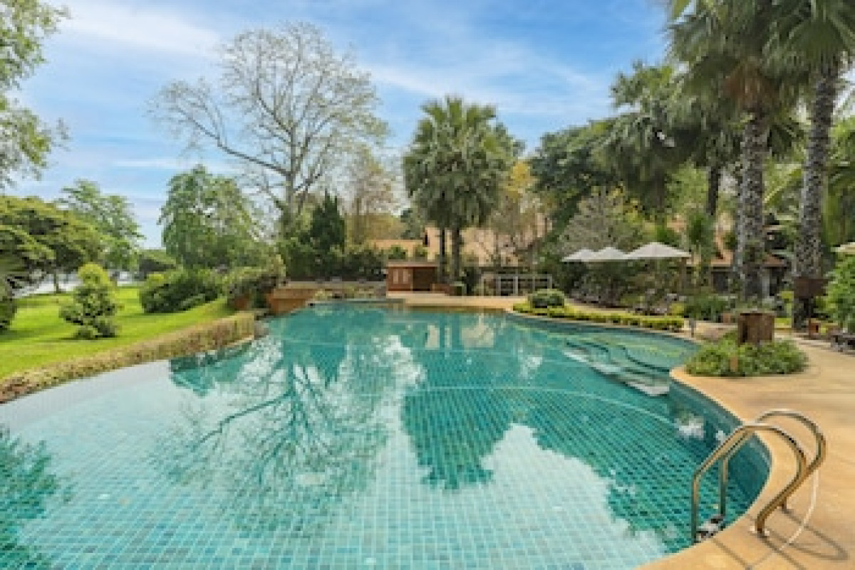 LEGEND BOUTIQUE RIVER RESORT AND SPA (SHA)
