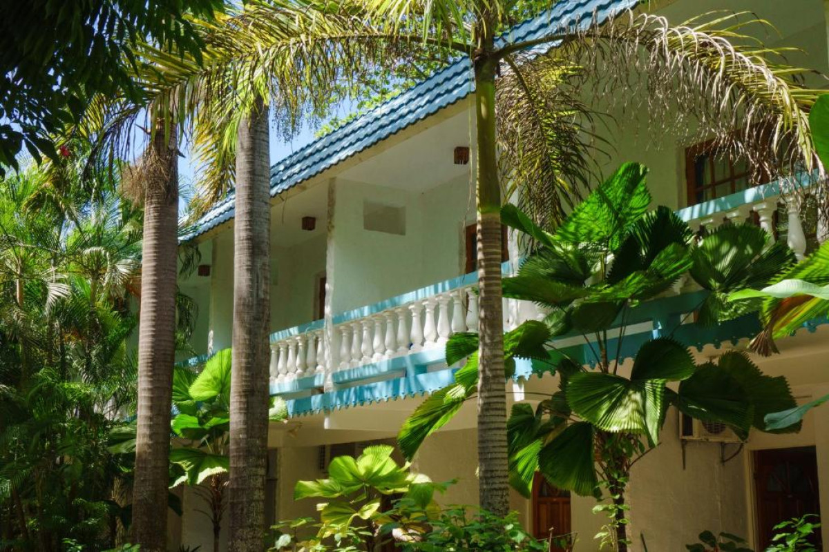 Legends Beach Resort