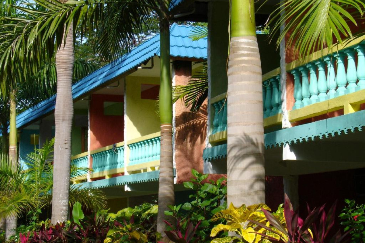 Legends Beach Resort