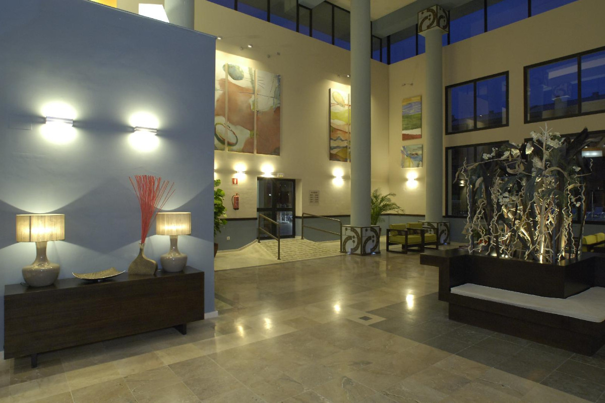 Leo Punta Umbria Apartamentos