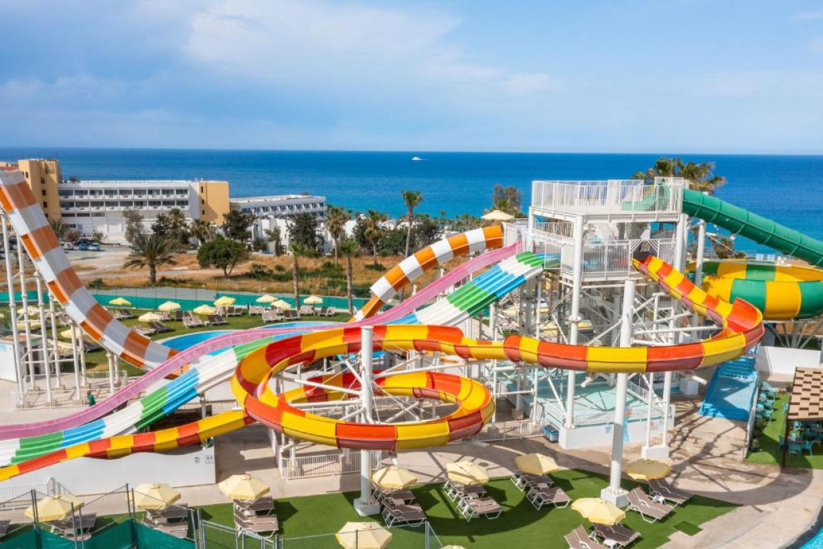 LEONARDO LAURA BEACH  SPLASH RESORT