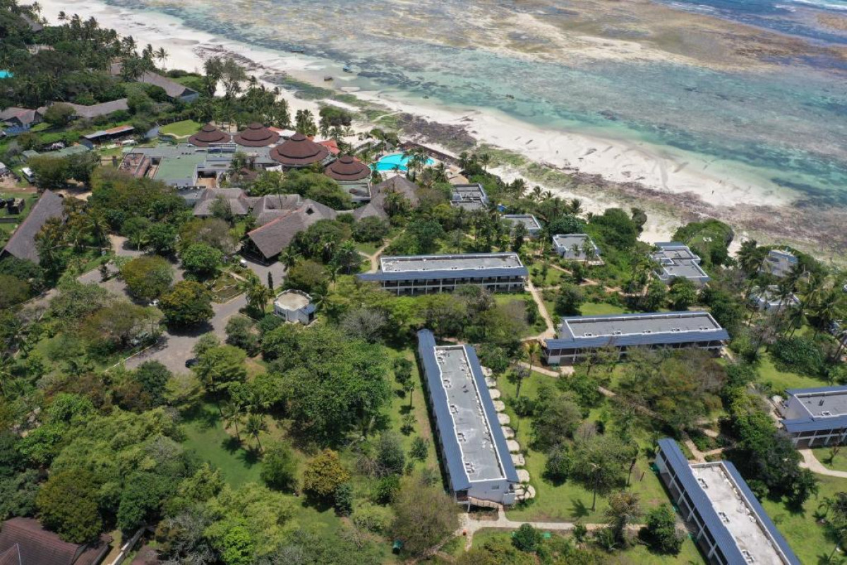 Leopard Beach Resort and Spa