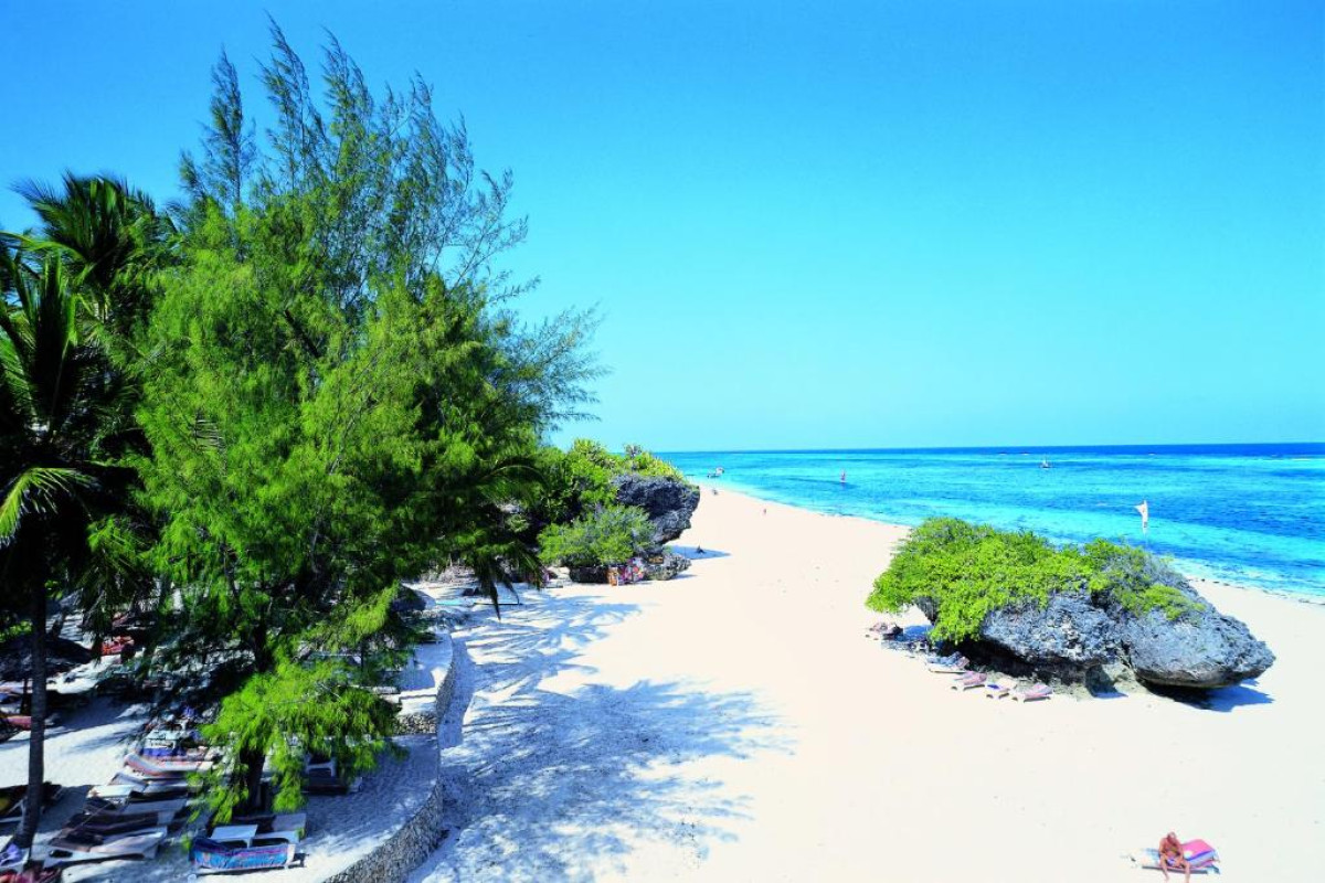 Leopard Beach Resort and Spa