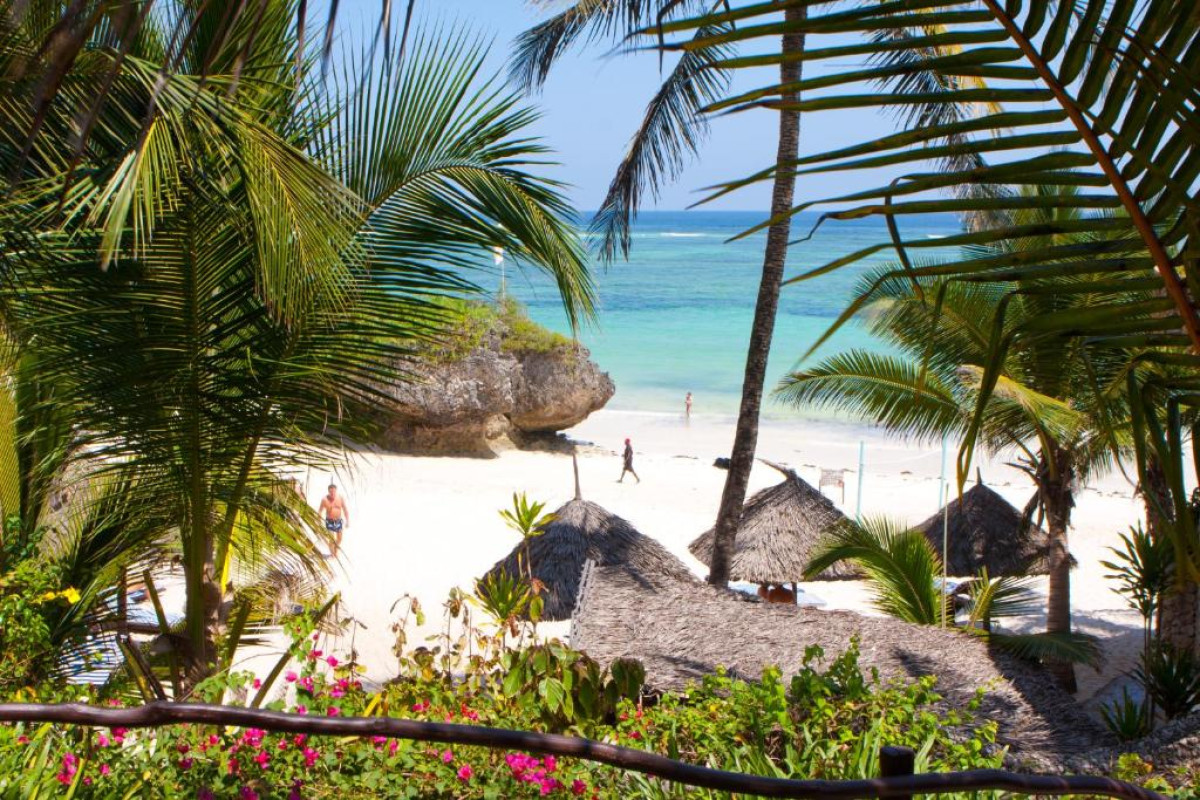 Leopard Beach Resort and Spa